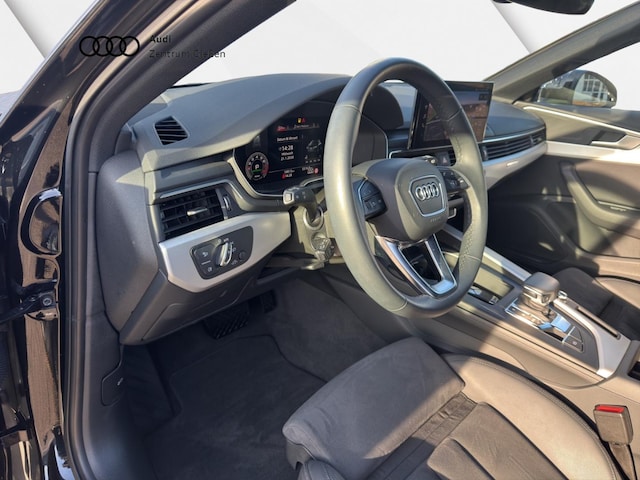 Audi A4 45 TFSI Avant Quattro S-Line S-Tronic