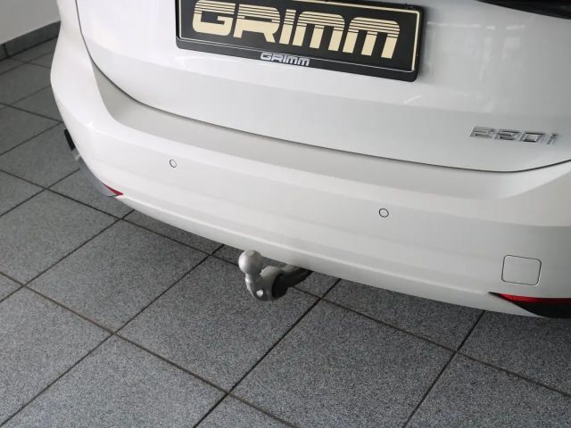 BMW 220 220i Active Tourer