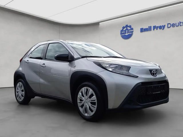 Toyota Aygo X Hatchback Play X-play