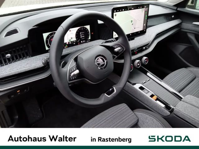 Skoda Superb 2.0 TDI Combi Selection