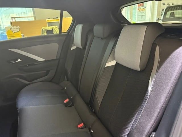 Opel Astra Edition