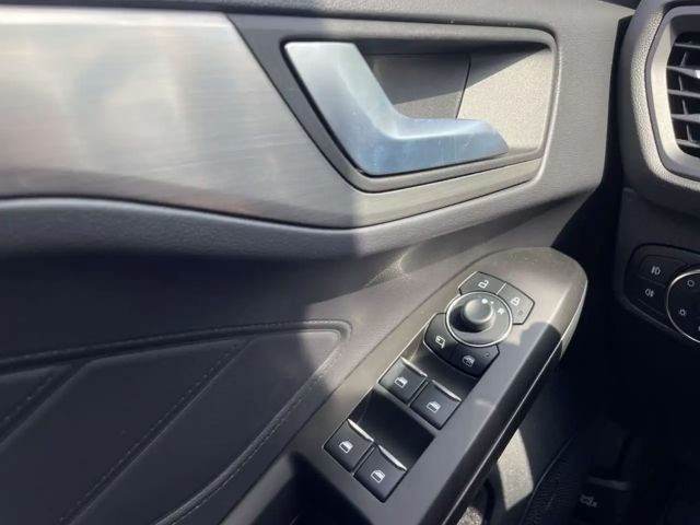 Ford Focus EcoBoost Titanium Wagon