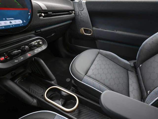 MINI Cooper E Classic Trim HUD LED NAVI SHZ PDC