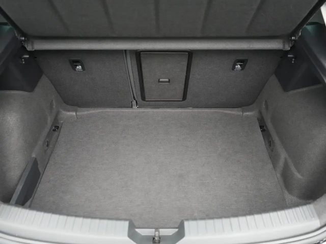 Cupra Leon LED PDC KAM CARPLAY VIRT DCC NAVI ACC