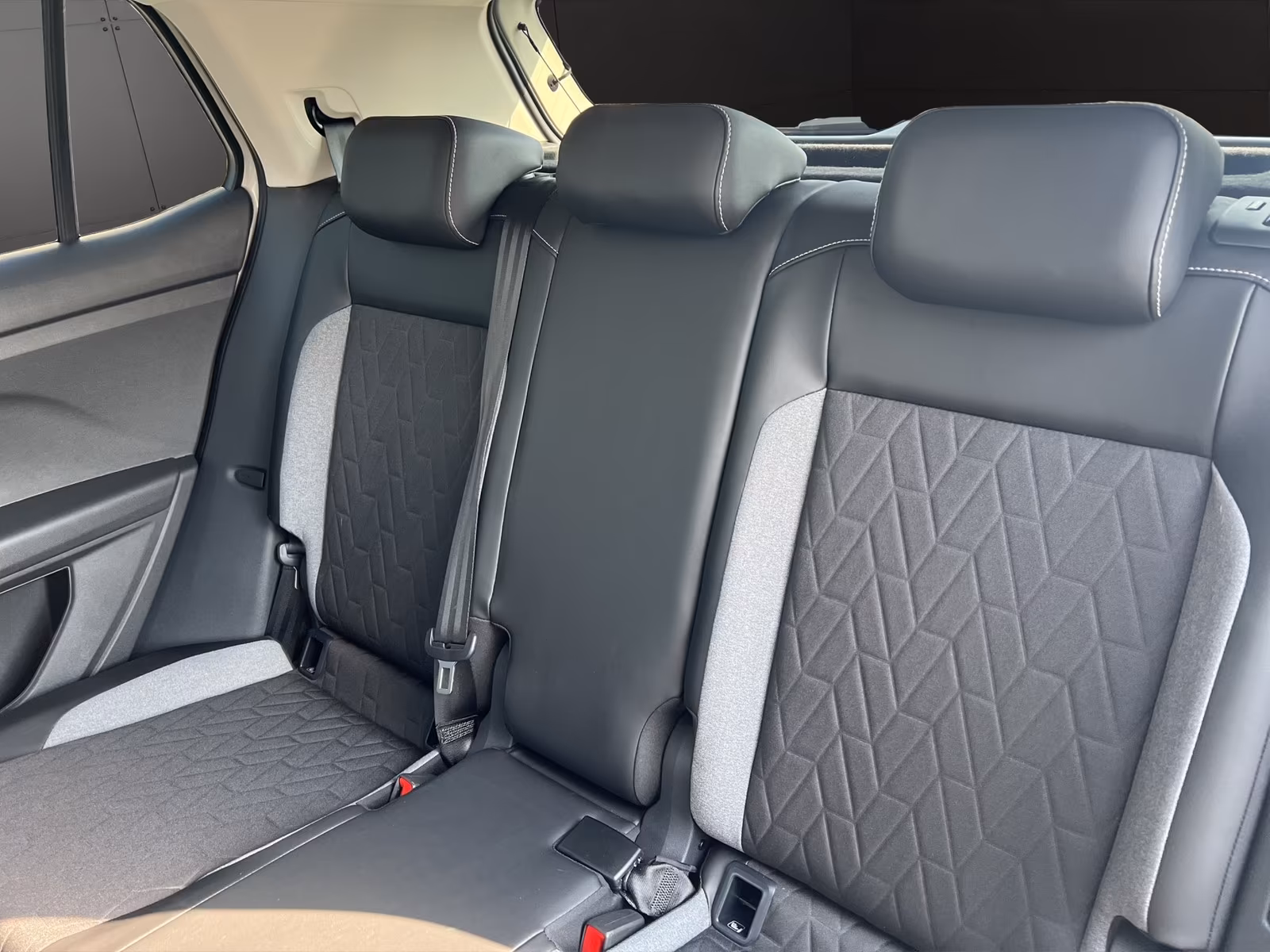 Volkswagen T-Cross 1.0 TSI DSG