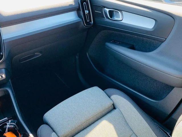 Volvo XC40 Dark Plus