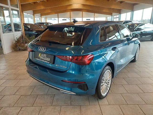 Audi A3 40 TFSI Hybride S-Tronic Sedan