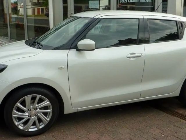 Suzuki Swift Comfort Hybrid