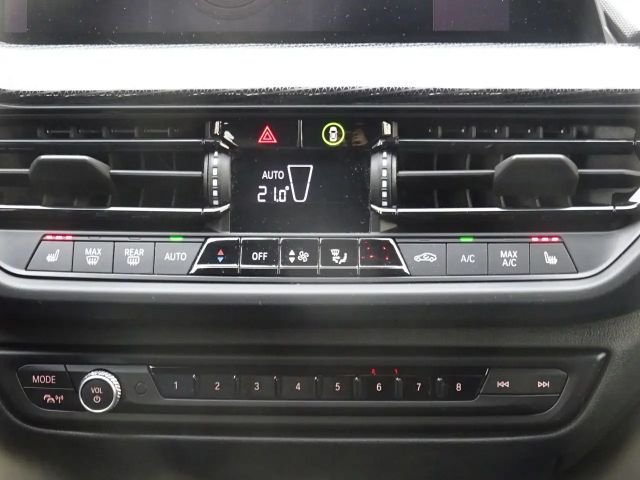 BMW 118 118i M-Sport Sedan