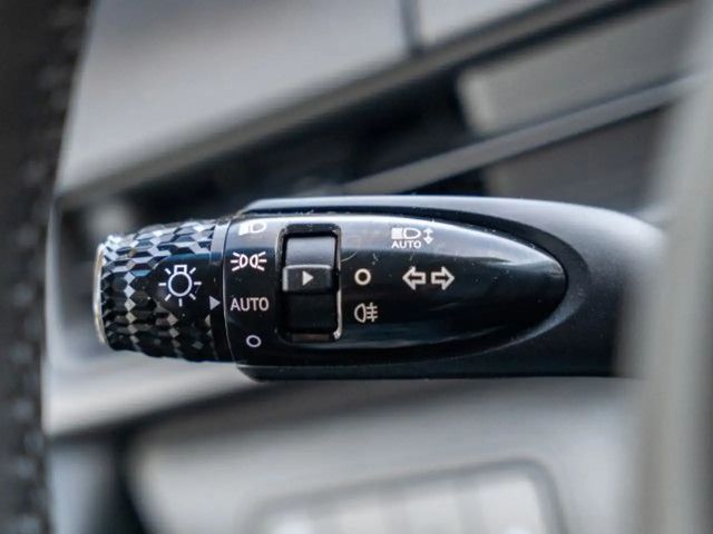 Hyundai Staria Trend