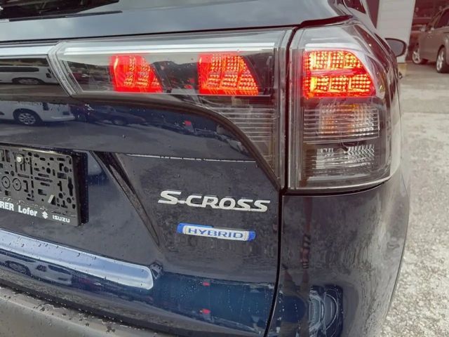 Suzuki S-Cross AllGrip Hybrid