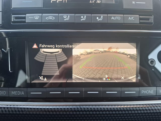 Volkswagen up! UP! 1.0 CAM+SHZ+TEMPOMAT