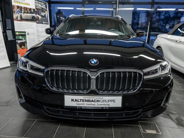 BMW 520 520d Luxury Line Touring