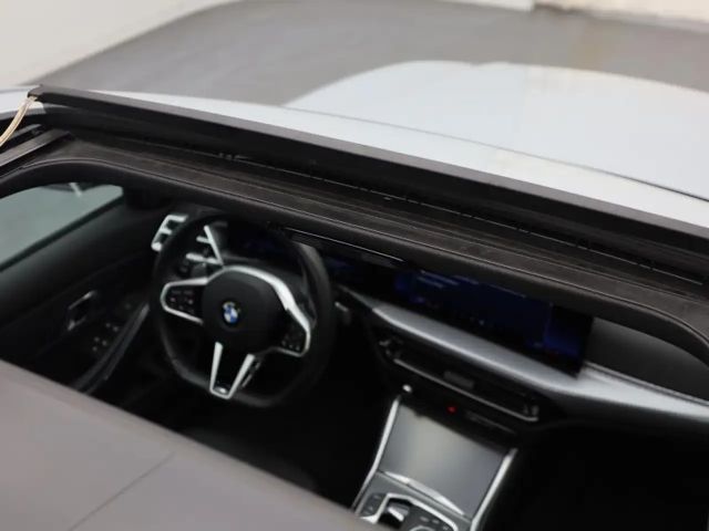 BMW 318 M-Sport Sedan