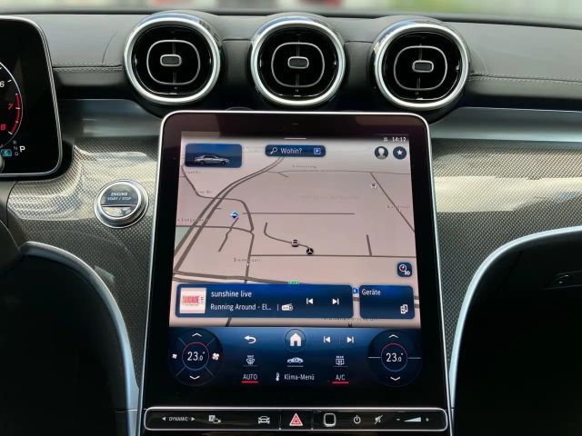 Mercedes-Benz C 200 AMG Line Sedan