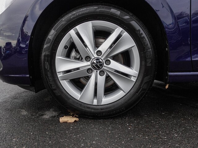 Volkswagen Golf 1.0 TSI