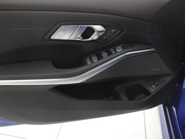 BMW 330 330d M-Sport Touring