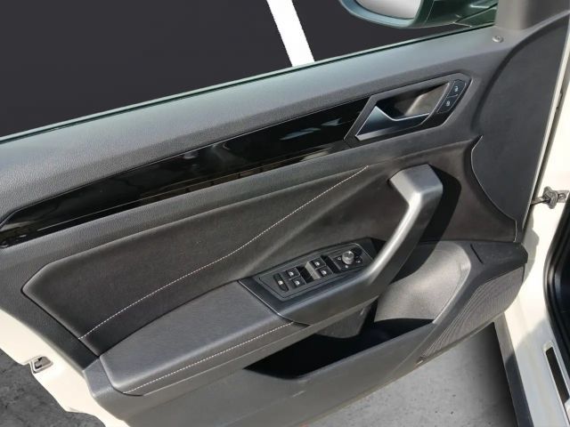 Volkswagen T-Roc DSG R-Line