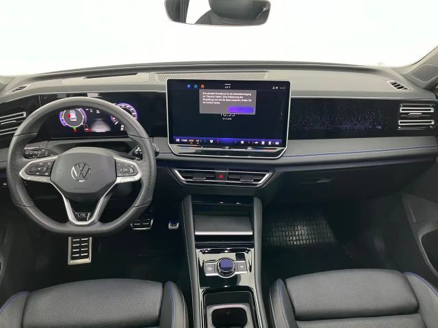 Volkswagen Tiguan 4Motion DSG R-Line