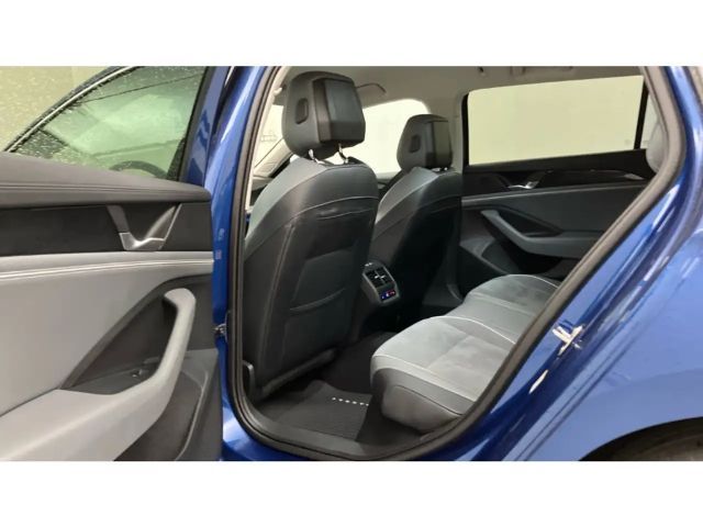 Volkswagen Passat 1.5 eTSI Business Variant