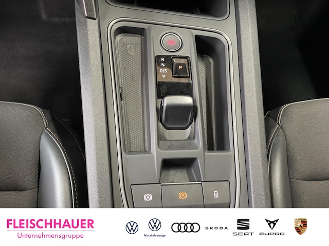 Cupra Formentor 1,5 TSI Keyless LED Rückfahrkam. DAB Navi Tel.-Vorb. CarPlay PDCv+h SHZ Temp