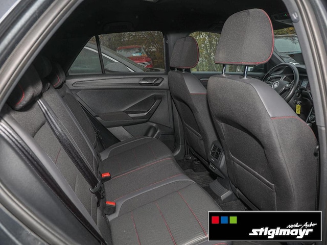 Volkswagen T-Roc 1.5 TSI DSG Sport