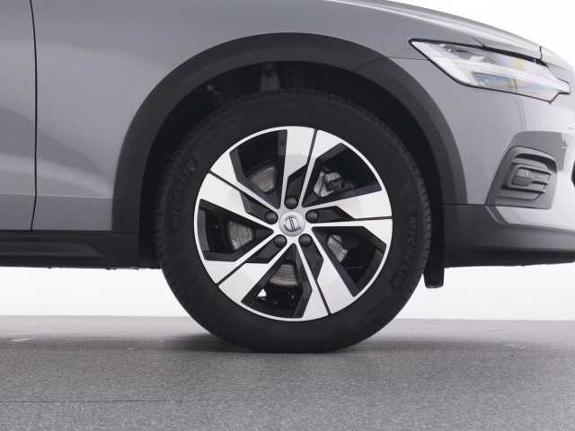 Volvo V60 Cross Country CC