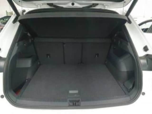 Volkswagen Tiguan GOAL MATRIX AHK NAVI TRAVEL SHZ el.HECKKLAPPE