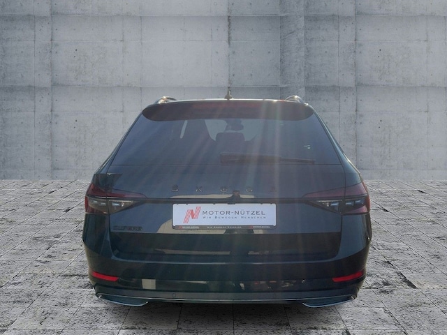 Skoda Superb 2.0 TDI Combi Sportline