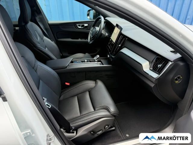 Volvo XC60 AWD Plus T8