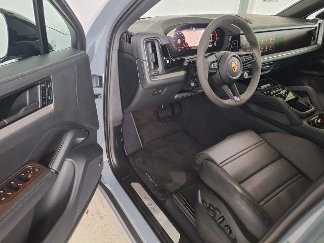 Porsche Cayenne Coupé E-Hybrid