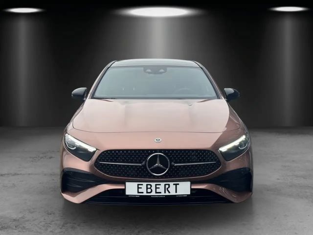 Mercedes-Benz A 250 4MATIC AMG Line