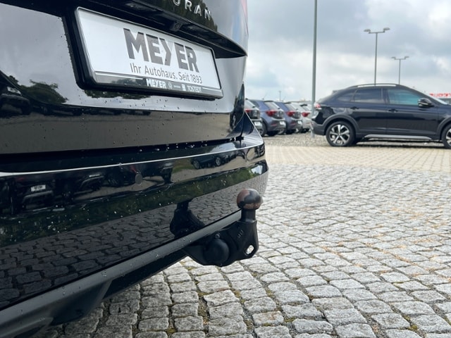 Volkswagen Touran 2.0 TDI DSG IQ.Drive