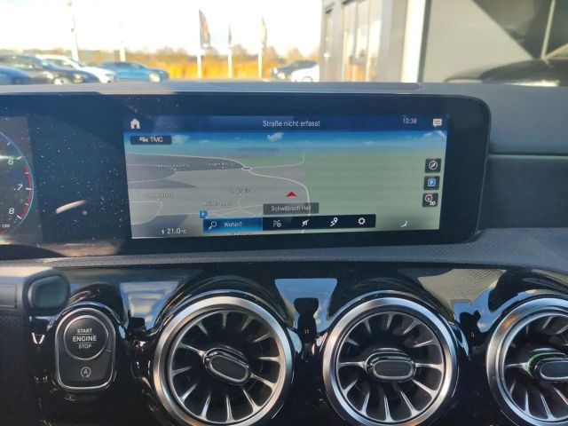 Mercedes-Benz A 180 AMG Line