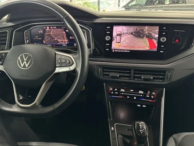 Volkswagen Polo 1.0 TSI DSG Style