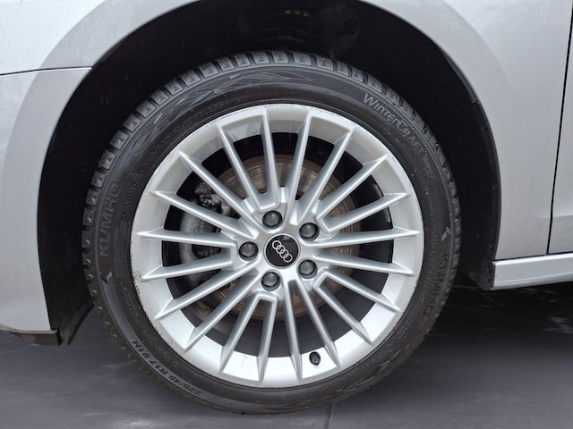 Audi A3 30 TFSI S-Tronic Sedan