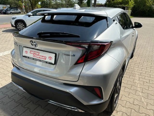 Toyota C-HR Hybride Team D
