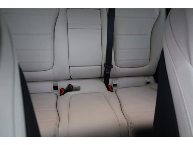 Mercedes-Benz GLC 300 4MATIC AMG Line