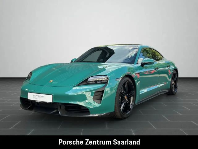 Porsche Taycan S Turbo