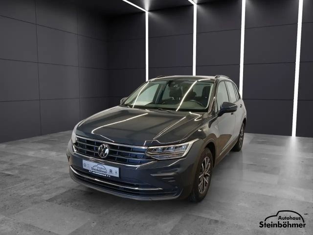 Volkswagen Tiguan DSG Life