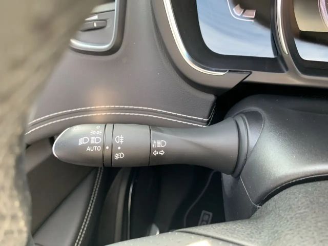 Renault Grand Scenic EDC Grand TCe 140