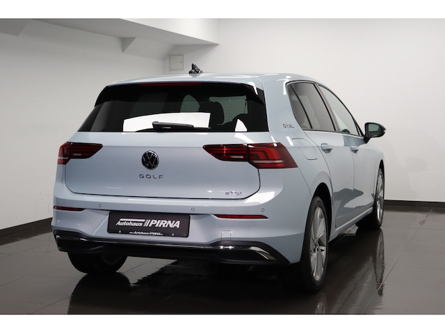 Volkswagen Golf 1.5 eTSI