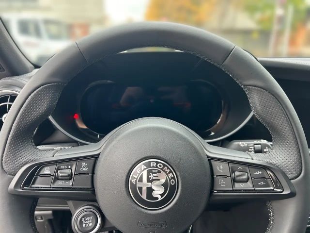 Alfa Romeo Giulia Q4 TI