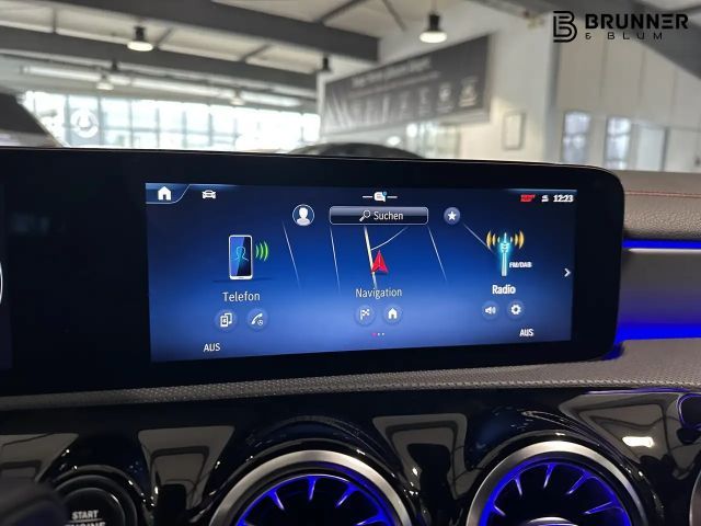 Mercedes-Benz CLA 250 4MATIC AMG Line