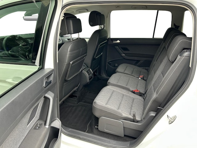 Volkswagen Touran 1.5 TSI DSG Move