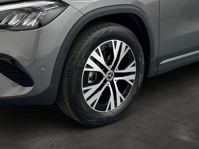 Mercedes-Benz GLA 180 Progressive