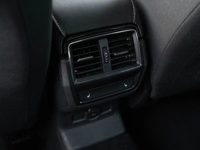 Skoda Karoq 1.5 TSI Tour