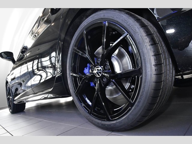 Volkswagen Golf 2.0 TSI DSG Golf VIII