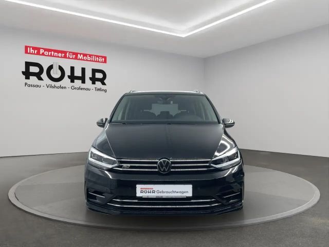 Volkswagen Touran 1.5 TSI DSG R-Line