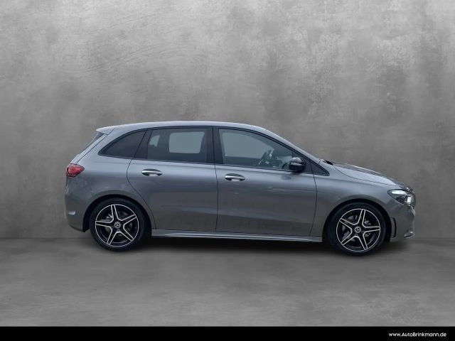 Mercedes-Benz B 200 AMG Line